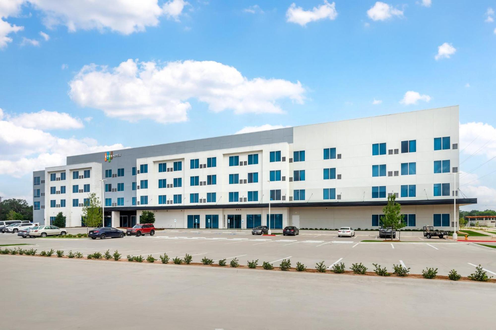 Even Hotel Waco - University Area By Ihg Экстерьер фото